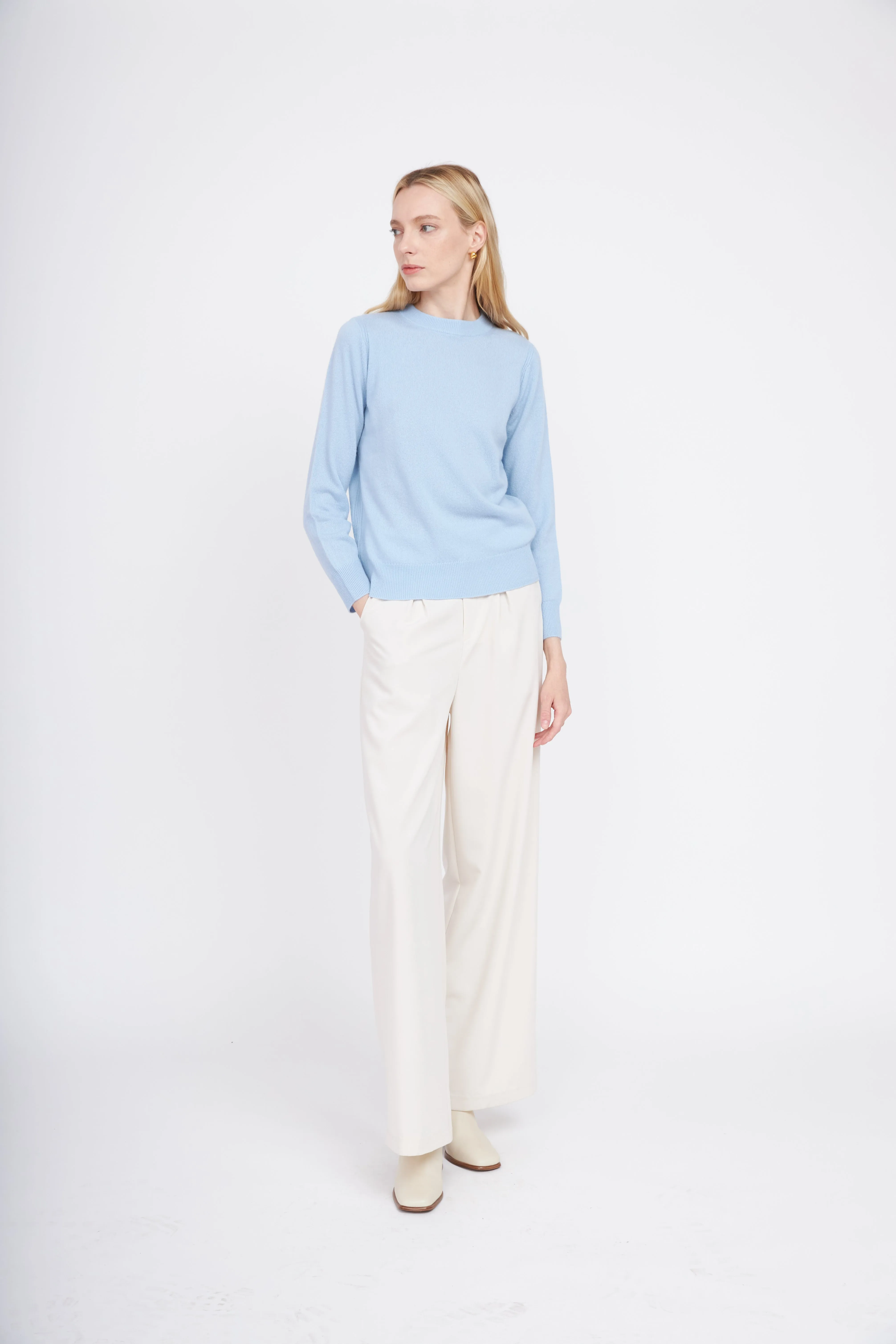 Crewneck Cashmere Sweater - Arctic Blue