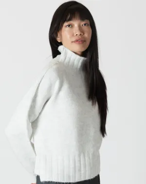 Lyla and Luxe Calli Mockneck Sweater