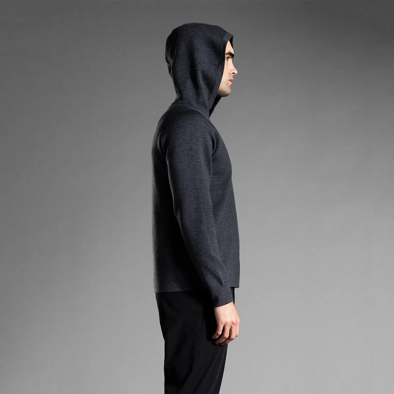 TECH MERINO MILANO HOOD CHARCOAL MELANGE