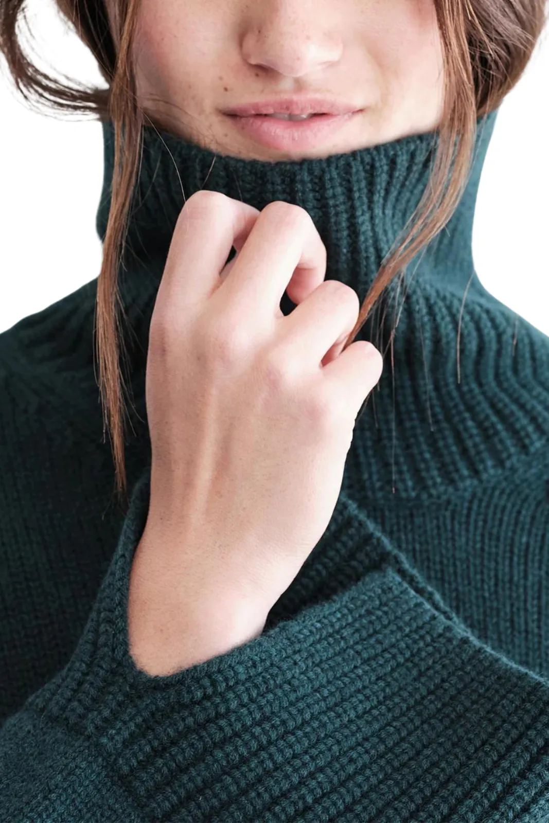 Wool/Cashmere Blend Turtleneck Sweater, Rainforest